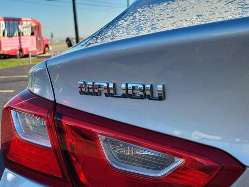 2016 Chevrolet Malibu 1LT