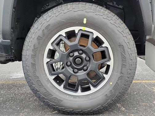 2026 Toyota Tacoma Hybrid TRD Off Road