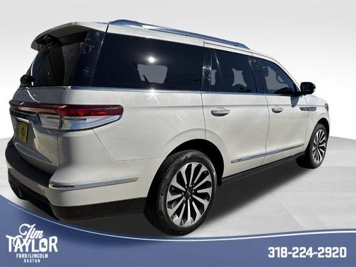 2023 Lincoln Navigator Reserve