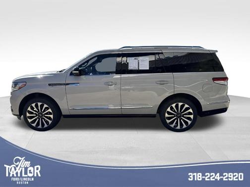 2023 Lincoln Navigator Reserve