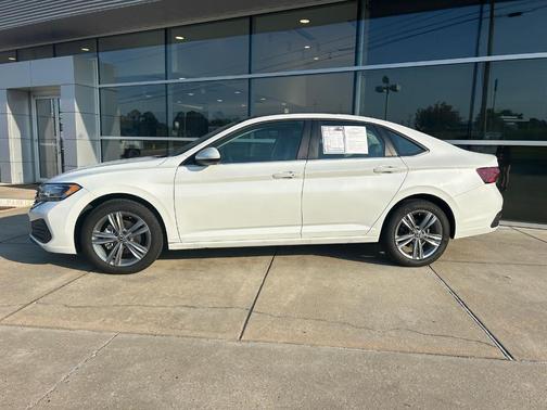 2024 Volkswagen Jetta 1.5T SE