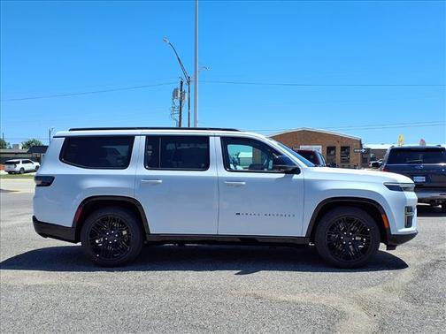 Bright White Clearcoat 2026 Jeep Grand Wagoneer Limited Reserve 4x4