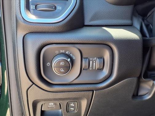 Serrano Green Metallic 2026 RAM 1500 Laramie