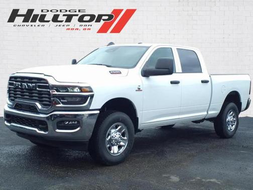 2025 RAM 2500 Tradesman Crew Cab 4x4 6'4' Box