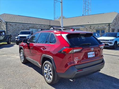 2024 Toyota RAV4 XLE Premium