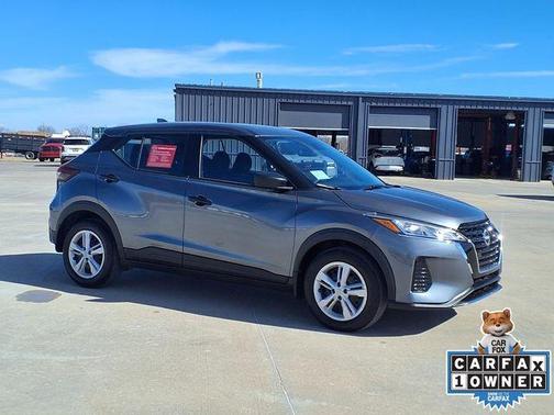 Gun Metallic 2025 Nissan Kicks S