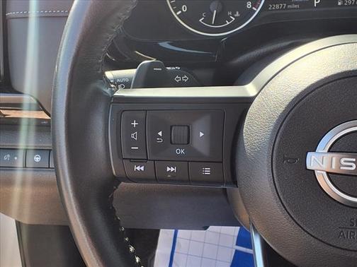 2024 Nissan Pathfinder SV FWD