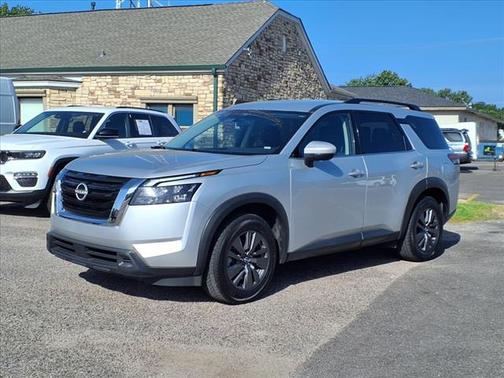 2024 Nissan Pathfinder SV FWD