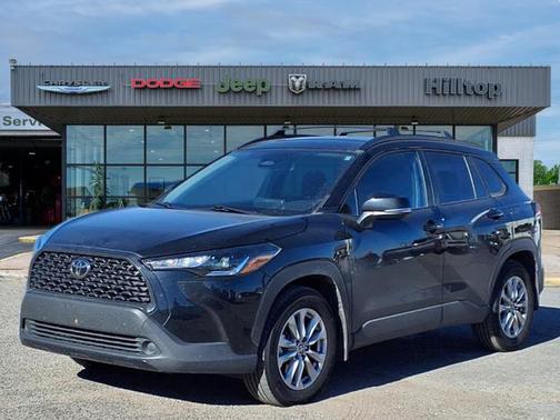 2024 Toyota Corolla Cross LE