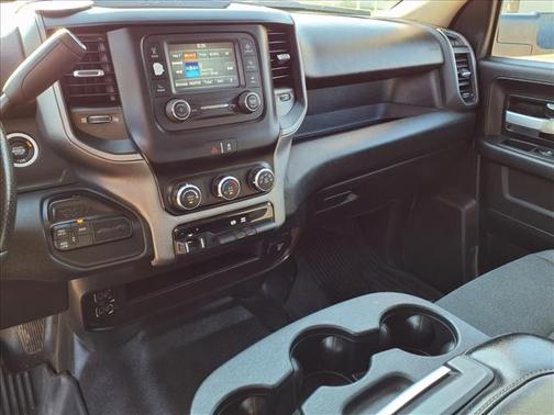 2019 RAM 2500 Tradesman Crew Cab 4x4 8' Box