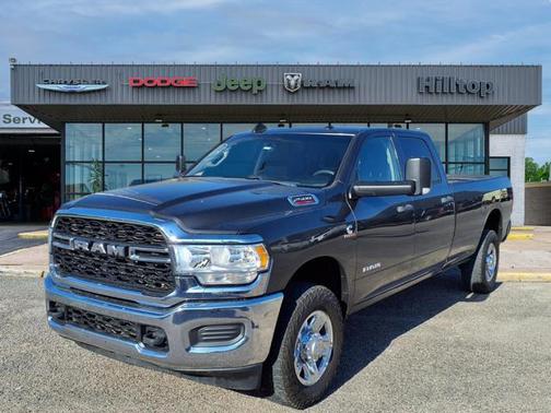 2019 RAM 2500 Tradesman Crew Cab 4x4 8' Box