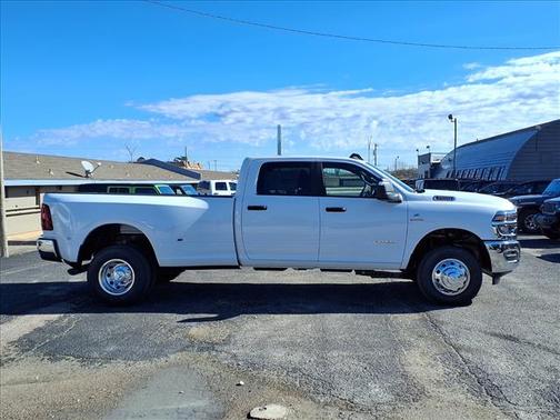 2026 RAM 3500 Big Horn Crew Cab 4x4 8' Box