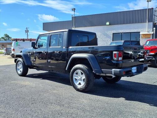 2023 Jeep Gladiator Sport S