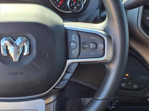 2026 RAM 2500 Tradesman Crew Cab 4x4 6'4' Box