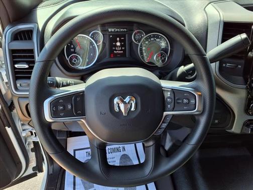 2025 RAM 2500 Tradesman Crew Cab 4x4 6'4' Box