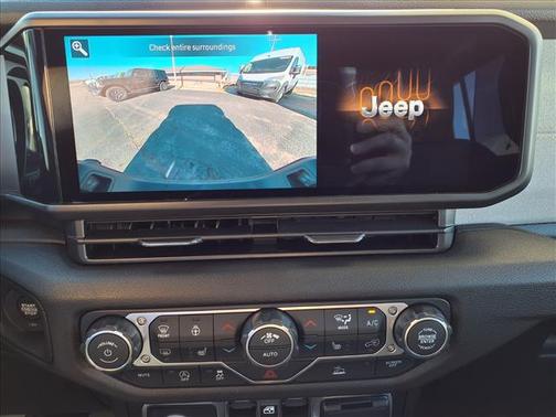 2026 Jeep Gladiator Willys 4x4