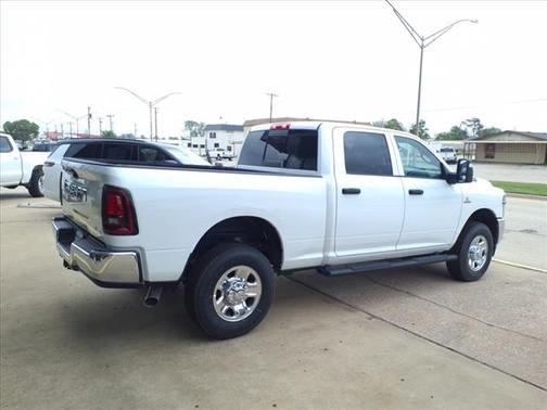 2025 RAM 2500 Tradesman Crew Cab 4x4 6'4' Box