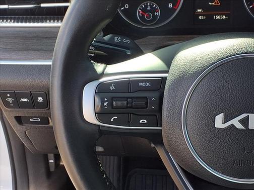 2024 Kia K5 EX