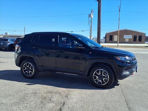 2024 Jeep Compass Trailhawk