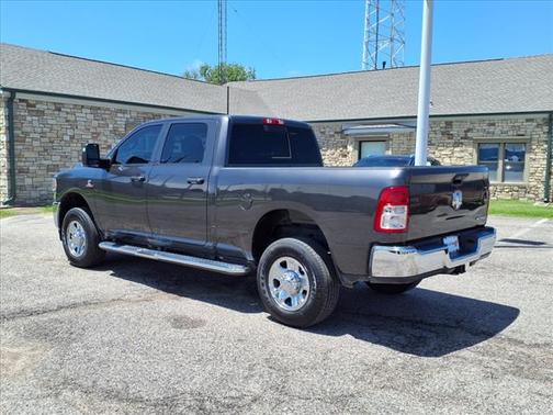 2024 RAM 2500 Tradesman Crew Cab 4x4 6'4' Box