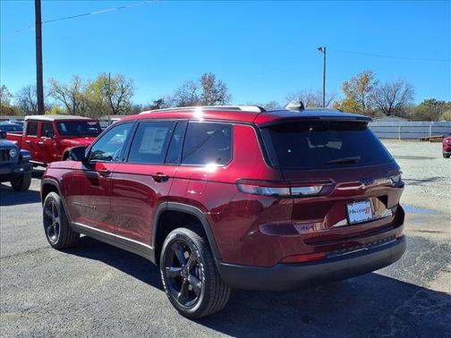 2025 Jeep Grand Cherokee L Altitude