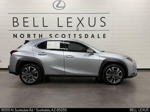 2025 Lexus UX 300h Base