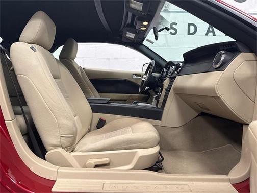 2009 Ford Mustang Premium