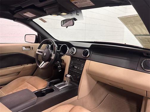 2009 Ford Mustang Premium