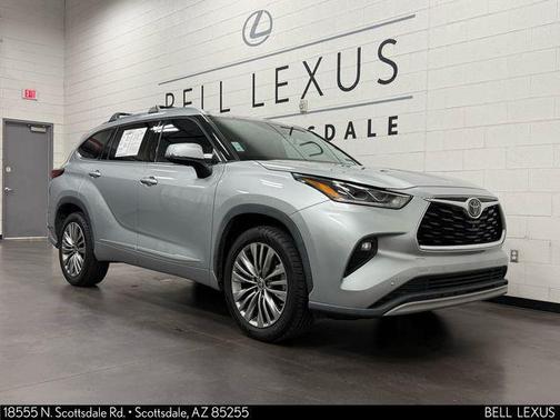 Celestial Silver Metallic 2020 Toyota Highlander Platinum