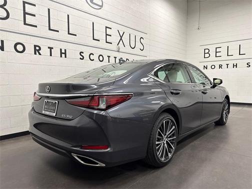 2025 Lexus ES 350 Base