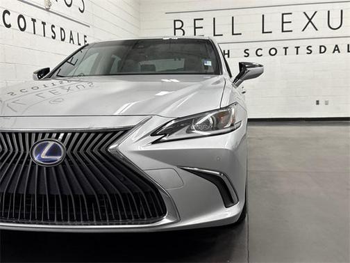 2019 Lexus ES 300h Base