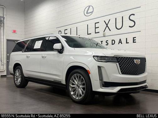 2023 Cadillac Escalade ESV Premium Luxury