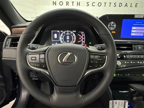 2025 Lexus ES 350 Base