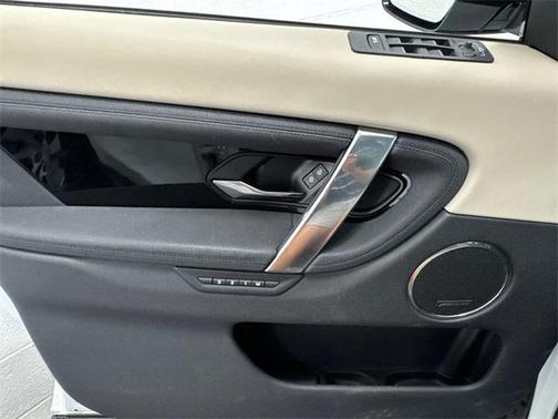2023 Land Rover Discovery Sport SE