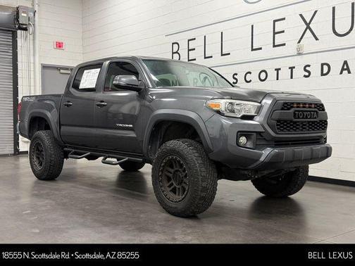 Magnetic Gray Metallic 2017 Toyota Tacoma TRD Off Road