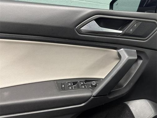 2019 Volkswagen Tiguan 2.0T SE