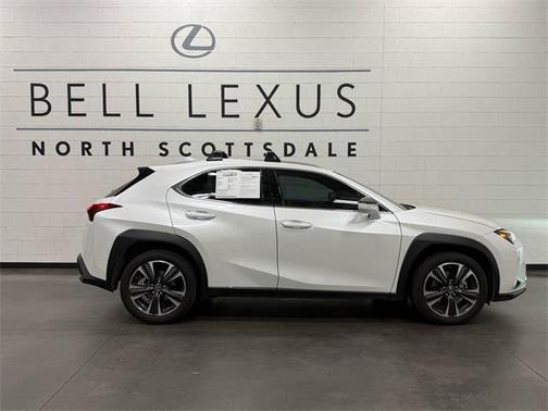 2025 Lexus UX 300h Base