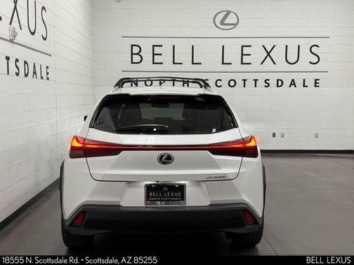 2025 Lexus UX 300h Base