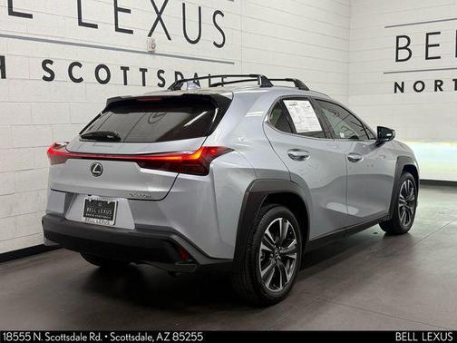 2025 Lexus UX 300h Base