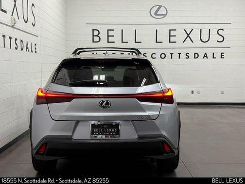 2025 Lexus UX 300h Base