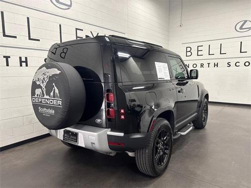 2022 Land Rover Defender 90 Standard