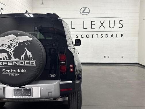 2022 Land Rover Defender 90 Standard