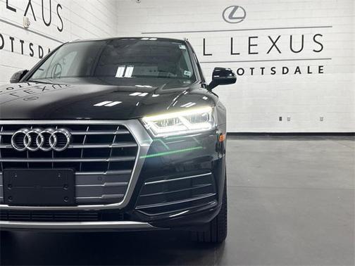 2020 Audi Q5 45 Premium Plus