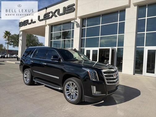 2017 Cadillac Escalade Luxury