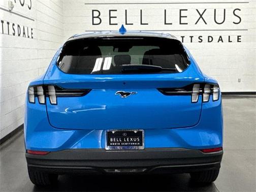 2022 Ford Mustang Mach-E Select
