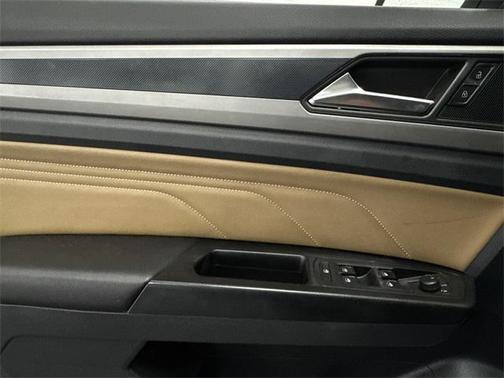 2020 Volkswagen Atlas Cross Sport 2.0T SEL