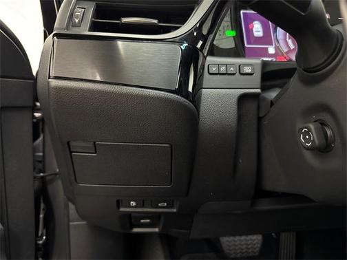 2023 Lexus ES 300h Base