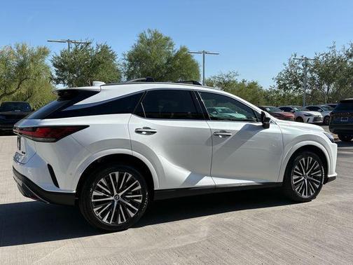 Eminent Wht Prl 2026 Lexus RX 350 Premium