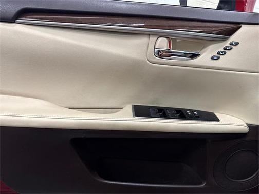 2017 Lexus ES 350 Base