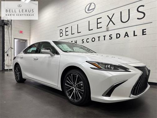 2025 Lexus ES 300h Base